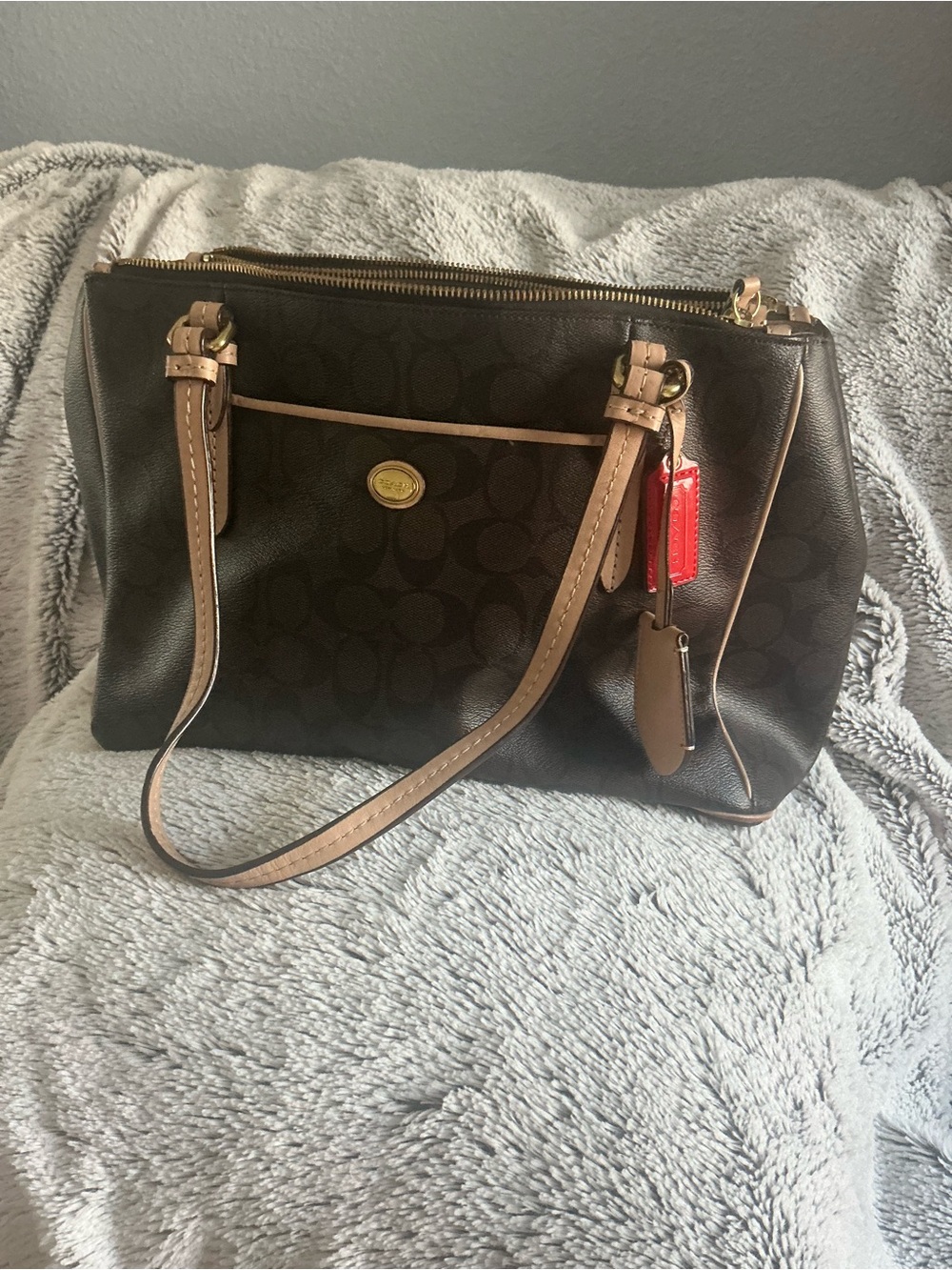 Coach Brown Signature Shoulder Bag with Tan Straps~